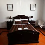 Vagos Guest House Alloggio in famiglia