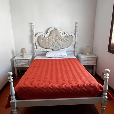 Vagos Guest House * Vagos
