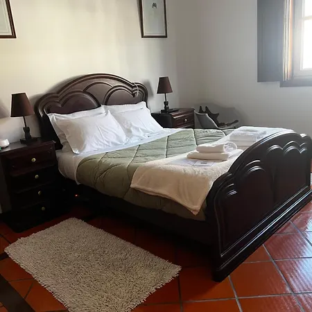Vagos Guest House *